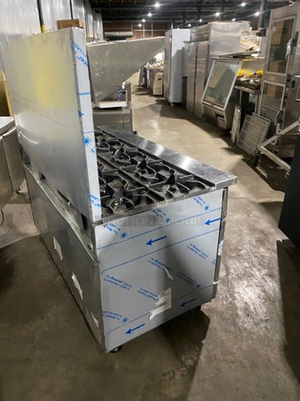 SCRATCH-N-DENT! LATE MODEL! Sierra Commercial Natural Gas Powered 10 Burner Stove! With Raised Back Splash And Salamander Shelf! With 2 Oven Underneath! All Stainless Steel! On Casters! - Image 4 of 12