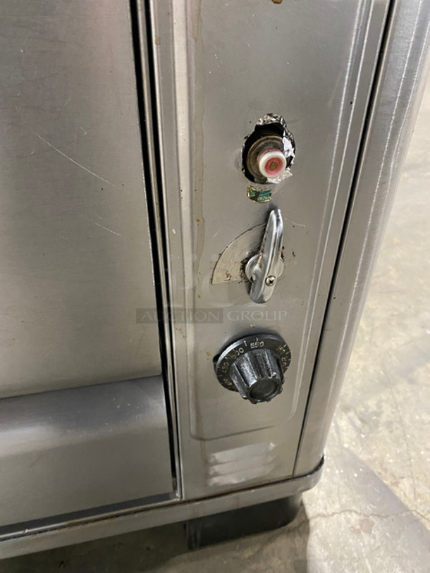 FANTASTIC! Blodgett Commercial Natural Gas Powered Double Deck Pizza Oven! All Stainless Steel! On Legs! 2x Your Bid Makes One Unit! Model: 1048-C-L-B SN: 039007281101 - Image 10 of 11
