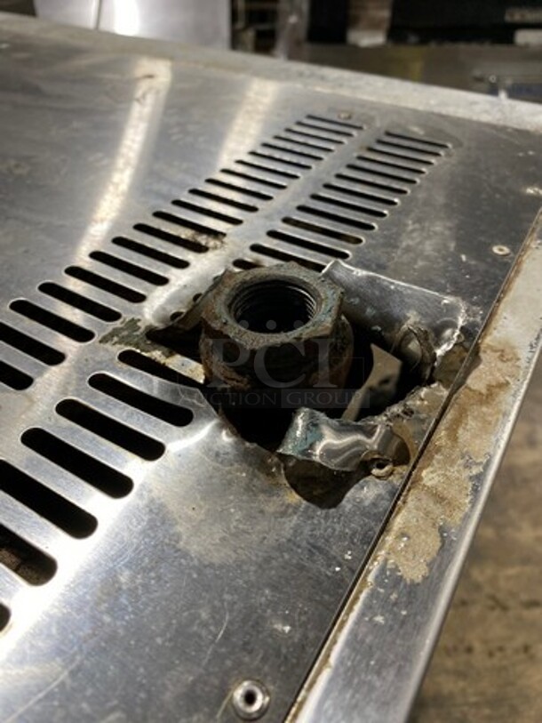 Bakers Pride Commercial Natural Gas Powered Pizza/ Baking Oven! All Stainless Steel! On Casters! WORKING WHEN REMOVED! Model: FC516 SN: 19702 - Image 11 of 11