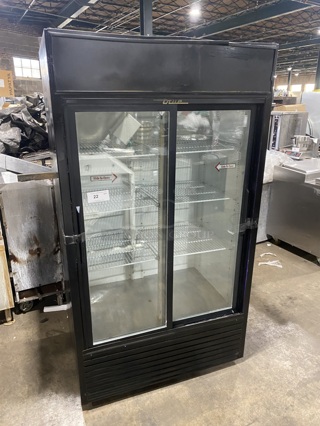 True Commercial 2 Door Reach In Cooler Merchandiser! With Poly Coated Racks! MODEL: GDM-37 SN:1-2584293 115V 1PH!