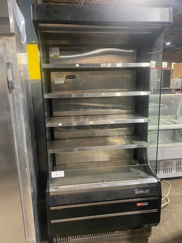Turbo Air Commercial Refrigerated Open Grab-N-Go Case Merchandiser! With Clear Sides! Stainless Steel Body! Model: TOM40B SN: TOM40B4042 120V 60HZ 1 Phase - Image 1 of 9