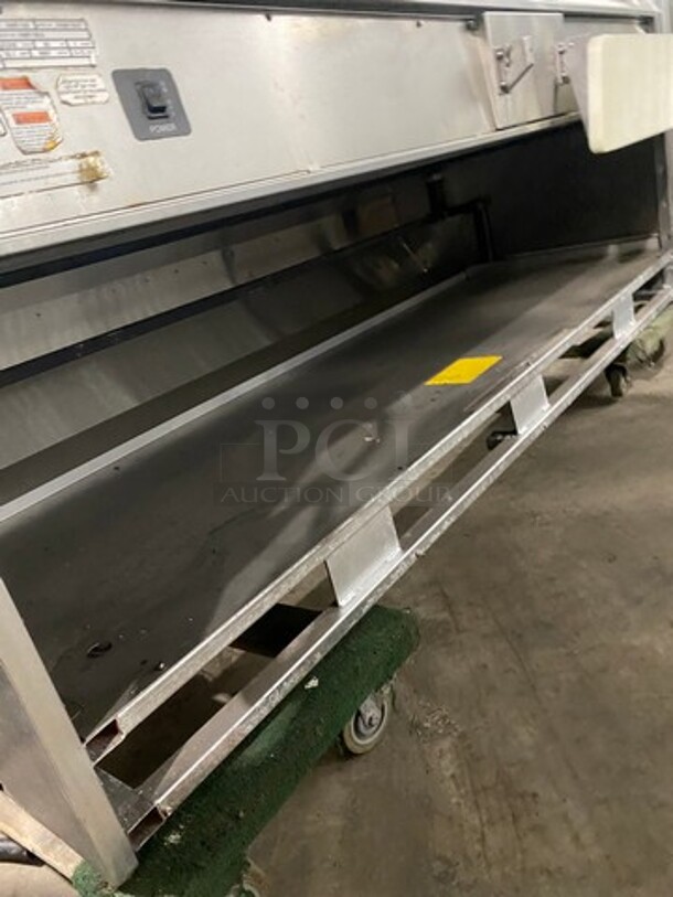 Henny Penny Commercial Countertop Electric Powered Heated Food Display Case Merchandiser! With Rear Access Sliding Doors! Stainless Steel Body! Model: HMR106 SN: HA0610047 120/208V 60HZ 1 Phase - Image 9 of 10