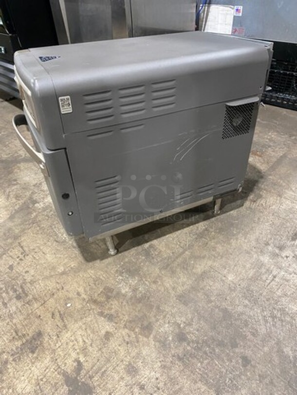 LATE MODEL! 2019 Turbo Chef Commercial Countertop Rapid Cook Oven! On Small Legs! Model: NGO SN: NGOD50618 208/240V 60HZ 1 Phase - Image 3 of 8