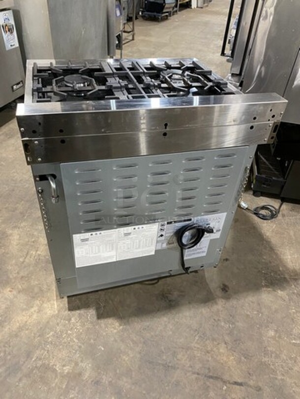  2020 Zline Gas Powered 4 Burner Stove! With Oven Underneath! Stainless Steel! On Legs! MODEL RG30 SN:20062976049 120V - Image 3 of 9