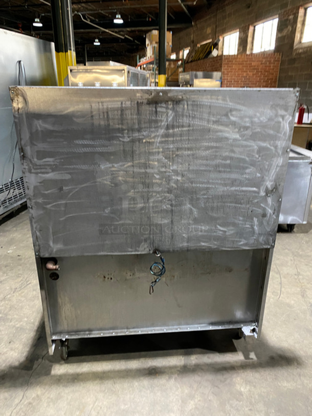 WOW! Jade Range Natural Gas Powered Char Broiler Grill! With Underneath Shelf Storage! With Raised Back Splash! All Stainless Steel! On Casters! - Image 3 of 9