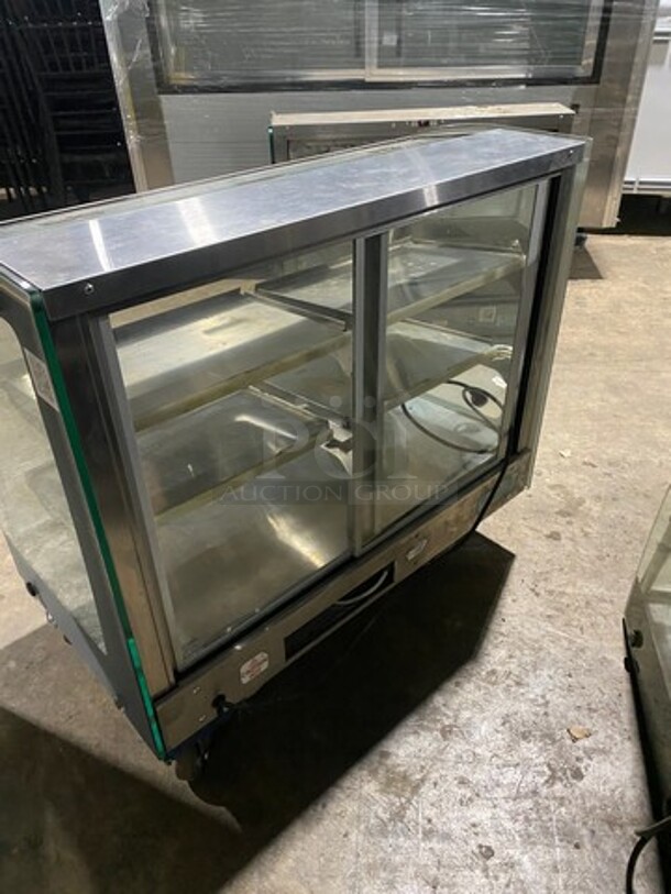 Vendo Commercial Countertop Food Warming Display Case! All Stainless Steel! Model: HFD000006 SN: 1453453 115V 60HZ 1 Phase - Image 3 of 9