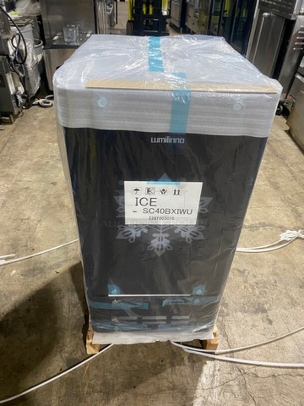 BEAUTIFUL! UNIQUE FIND! SCRATCH-N-DENT! Lumilinna Commercial Countertop/ Undercounter Single Door Slush Cooler! Using Very Precise Temperature Control, Lumilinna Can Hold Beverages Below Freezing — Without Freezing Them Solid. Water Normally Freezes At 32°F, But By Maintaining This Temperature, Lumilinna Can Store Beverages To The Coldest Temperature That Once Opened, Ice Crystals Form! Supercooled Products Crystallize When Poured, Producing A Soft Delicate Ice Slush! Model: ICESC40BXIWU 115V 60HZ 1 Phase - Image 2 of 8