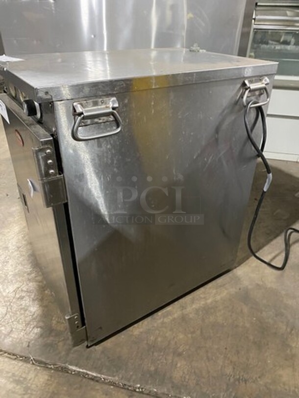 2012 FWE Commercial Under The Counter Heated Holding Cabinet! All Stainless Steel! Model: HLC8 SN: 123258101 120V - Image 3 of 9