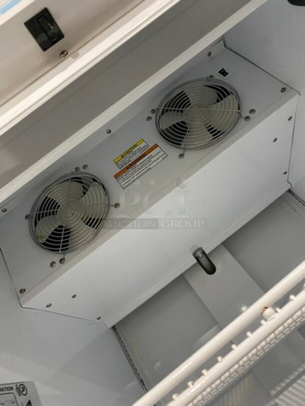 Beverage Air Commercial Single Door Reach In Freezer Merchandiser! With View Through Door! Poly Coated Racks! Model: MMF231W SN: 10507414 115V 60HZ 1 Phase - Image 6 of 8