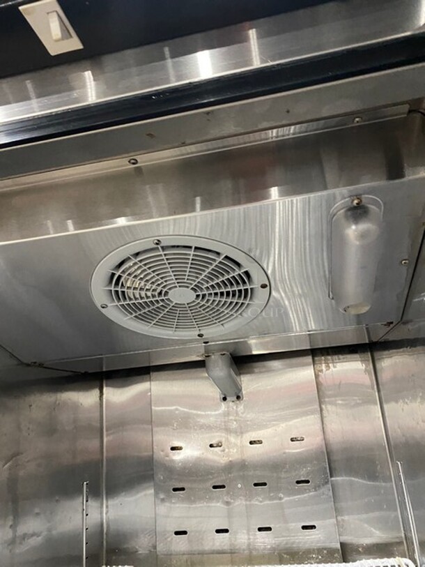 Migali Commercial Single Door Reach In Cooler! With Poly Coated Racks! All Stainless Steel! On Casters! Model: C1RHC SN: C1RHC00319012600920014 115V 60HZ 1 Phase - Image 6 of 9