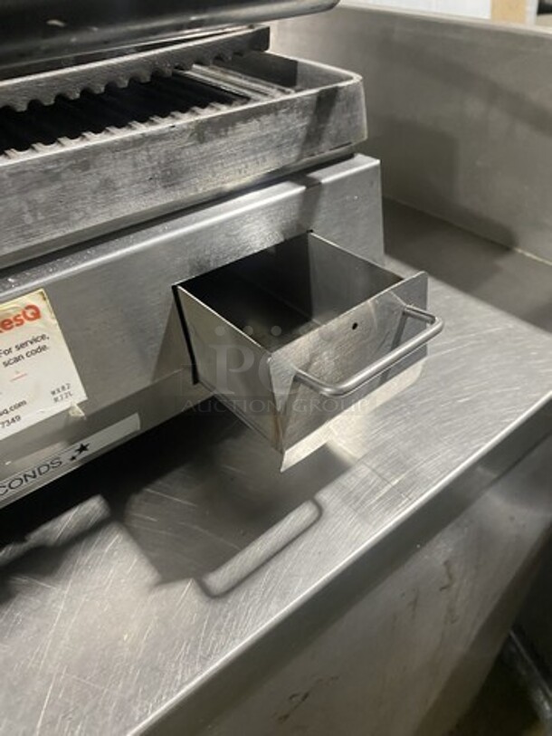 Star Counter Top Panini Press Grill! Model PGT14 Serial PGT140217A0007! 240V 1 Phase!  - Image 7 of 9