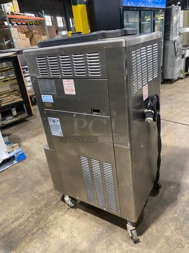 Taylor Commercial 2 Flavor Frosty/Coolatta/Slushie Making Machine! With Milkshake Mixing Attachment! All Stainless Steel! On Casters! Model: 342D27 SN: K6076990 208/230V 60HZ 1 Phase - Image 4 of 12