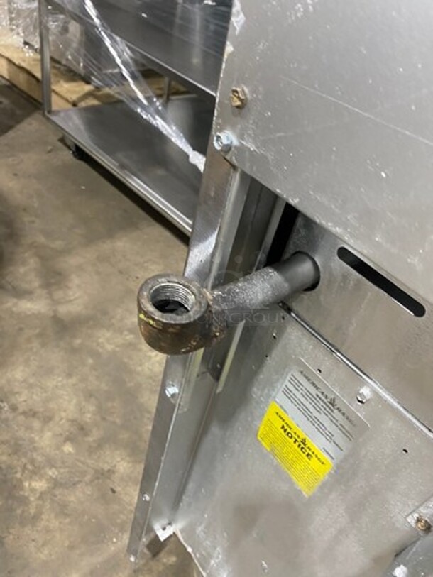 American Range Commercial Natural Gas Powered 4 Burner Stove! With Raised Back Splash! With Oven Underneath! All Stainless Steel! On Legs! - Image 9 of 9