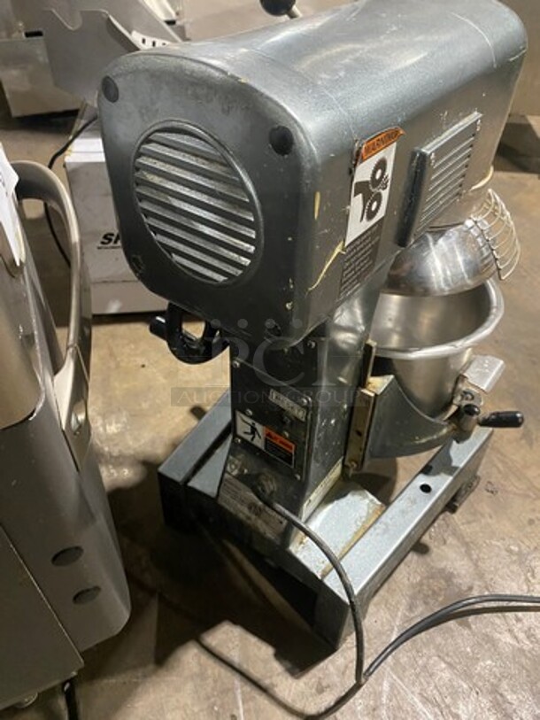 Avantco Commercial Countertop 10QT Planetary Mixer! With Bowl And Bowl Guard! WORKING WHEN REMOVED! Model: MX10 SN: 47067418MX10 120V - Image 4 of 8