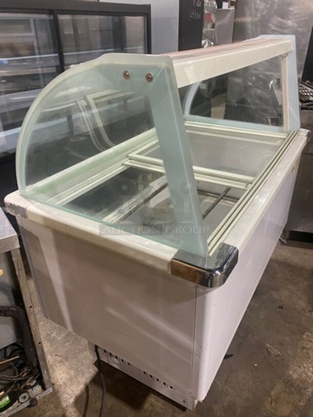 Starfish Commercial Refrigerated Ice Cream Dipping Cabinet/Display Case! Model: SM12 SN: SM217022106 220V - Image 6 of 9