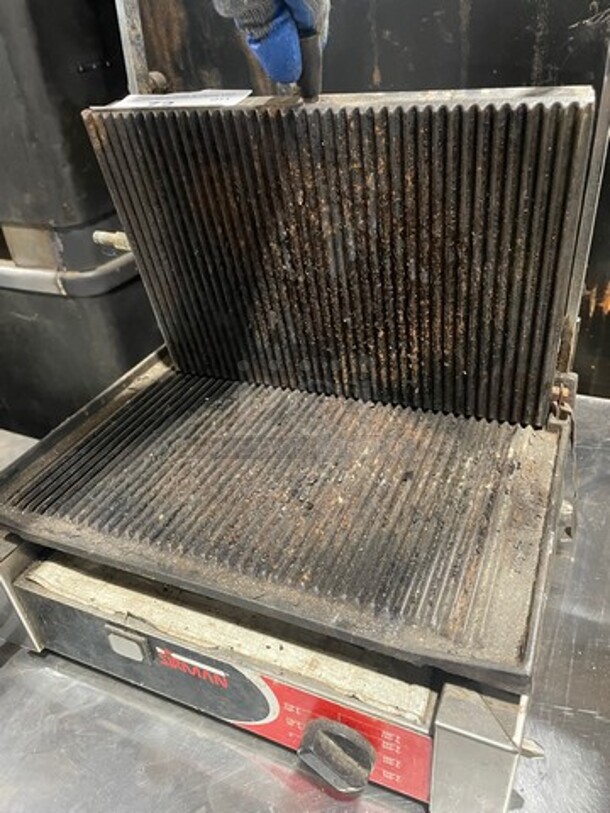 Sirman Electric Powered Grooved Panini Press Machine! Model CORT-R-E! 120V 1 Phase!  - Image 4 of 7