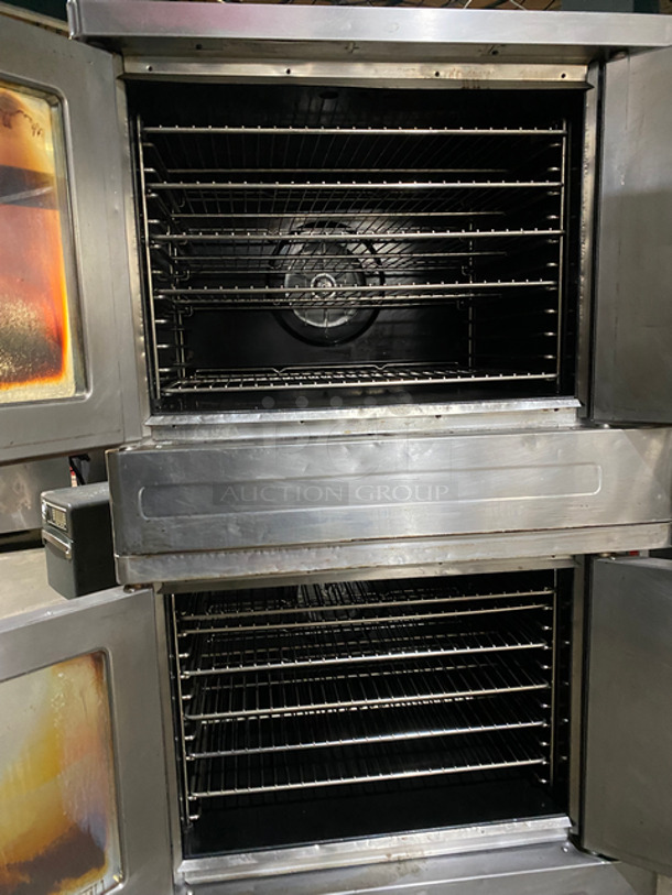 Blodgett Commercial Electric Powered Double Deck Convection Oven! With 1 View Through Door And 1 Solid Door! With Metal Oven Racks! All Stainless Steel! On Casters! 2x Your Bid Makes 1 Unit! - Image 5 of 8