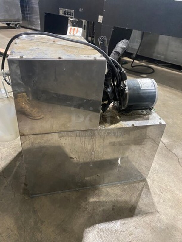 Perlick Commercial Air-Cooled Stainless Steel Draft Beer System Power Pak! Model: 4410 SN: 736582 115V 60HZ 1 Phase - Image 3 of 9