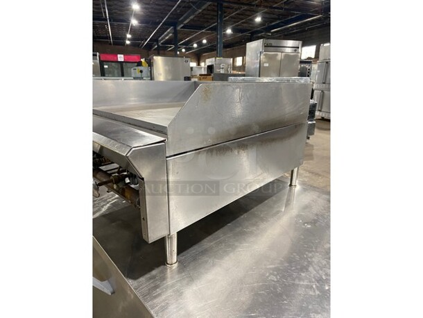 All Stainless Steel 24 Inch Countertop Natural Gas Powered Flat Grill! With Back & Side Splashes! On Legs! - Image 3 of 7