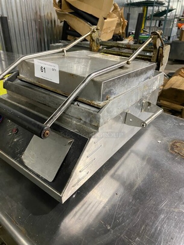 Star Pro Max Commercial Countertop Panini/Sandwich Grill! With Flat Press! All Stainless Steel! Model: GR14 SN: GS140708A0135 120V - Image 2 of 12