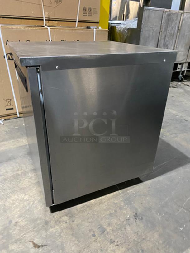 Delfield Commercial Single Door Lowboy/Worktop Cooler! All Stainless Steel! Model 406STAR2 115V 60HZ 1 Phase - Image 3 of 7