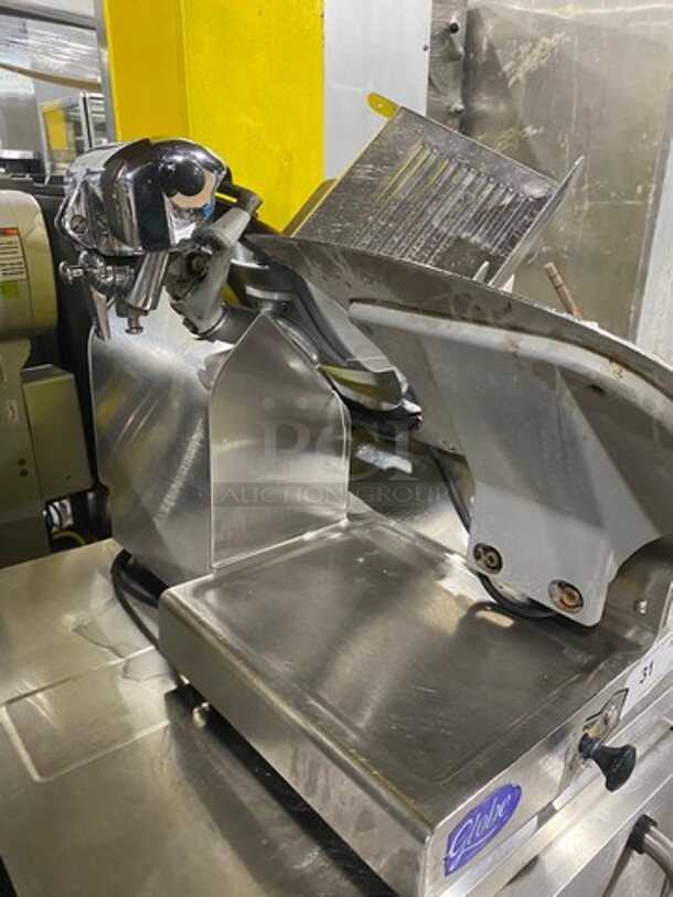 Globe Commercial Countertop Deli/ Meat Slicer! All Stainless Steel! Model: 3600P SN: 3606844 115V 60HZ 1 Phase - Image 2 of 10