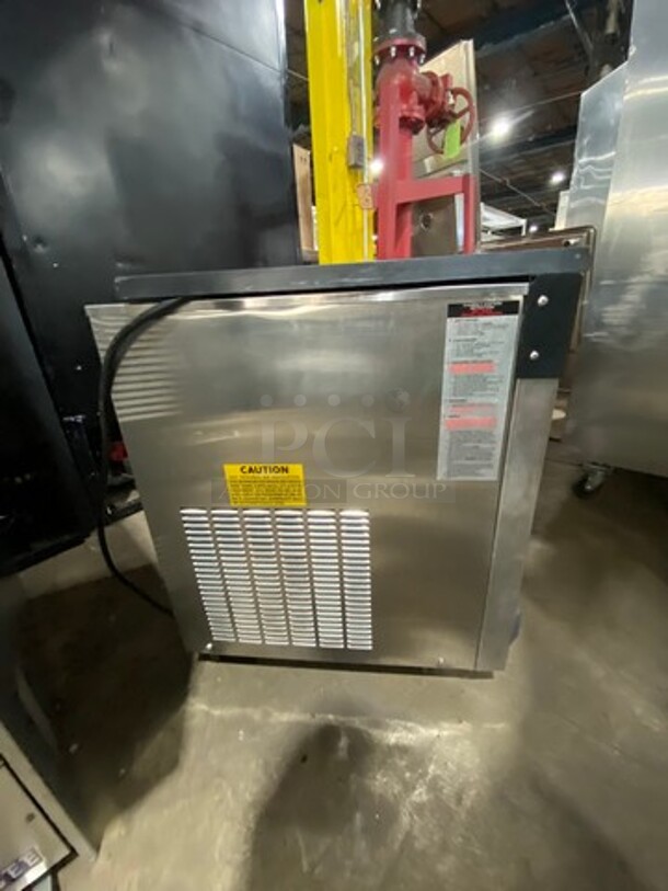 Electro Freeze 3 Handle Counter Top Soft Serve Ice Cream Machine! All Stainless Steel! Model: CS10237 SN: F2H1399 208/230V 60HZ 1 Phase - Image 8 of 9