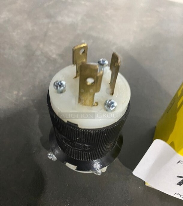 Hubbell Locking Plug! MODEL HBL2411 - Image 2 of 4