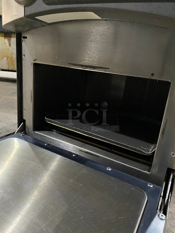 2012 Turbo Chef Commercial Countertop Rapid Cook Oven! On Small Legs! Model: NGO SN: NGOD03734 208/240V 60HZ 1 Phase - Image 5 of 8
