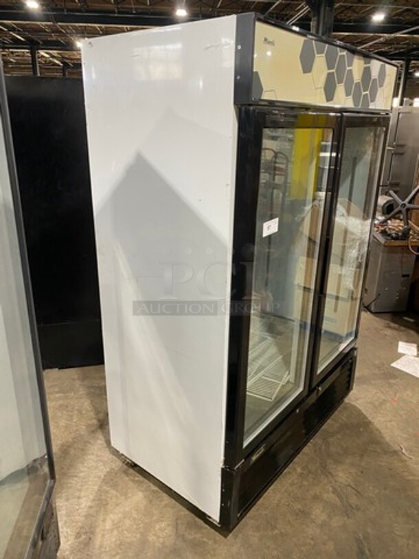 MIGALI 2 Section Glass Door Merchandiser Freezer W/ Poly Coated Racks! Model C-49FM-HC Serial C-49FM-HC00317061300920007 115V/60Hz/1 Phase   - Image 2 of 9