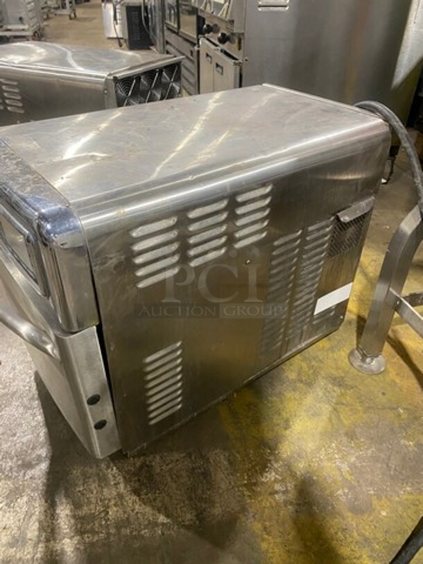 2011 Turbo Chef Commercial Countertop Rapid Cook Oven! On Small Legs! Model: NGO SN: NGOD06251 208/240V 60HZ 1 Phase - Image 2 of 8