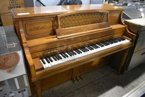 Baldwin Wooden Piano. 58x25x42