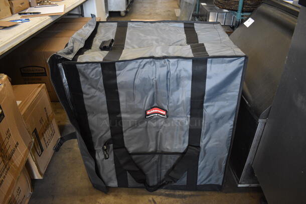 6 BRAND NEW IN BOX! Rubbermaid 529F1600 Pro Serve Gray Insulated Pizza Delivery Bags. 26x17x19. 6 Times Your Bid!