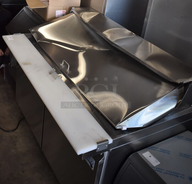 BRAND NEW SCRATCH AND DENT! Avantco 178SSPT60MHC Stainless Steel Commercial Sandwich Salad Prep Table Bain Marie Mega Top on Commercial Casters. 115 Volts, 1 Phase. Tested and Working! - Image 1 of 8