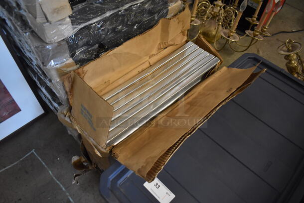 6 BRAND NEW IN BOX! Metal Perforated Pans. 6 Times Your Bid! - Image 2 of 5