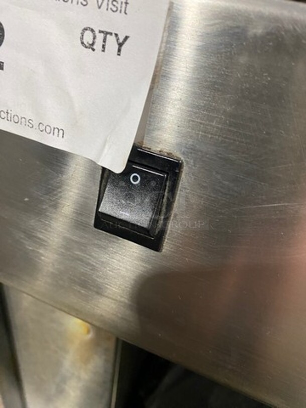 Merrychef Commercial Countertop Rapid Cook Oven! With Digital Touch Controls! With Oven Paddle! All Stainless Steel! Model: EIKONE4 SN: 1303213090094 208/240V - Image 8 of 9