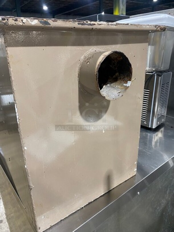 Commercial Grease Trap! - Image 4 of 6