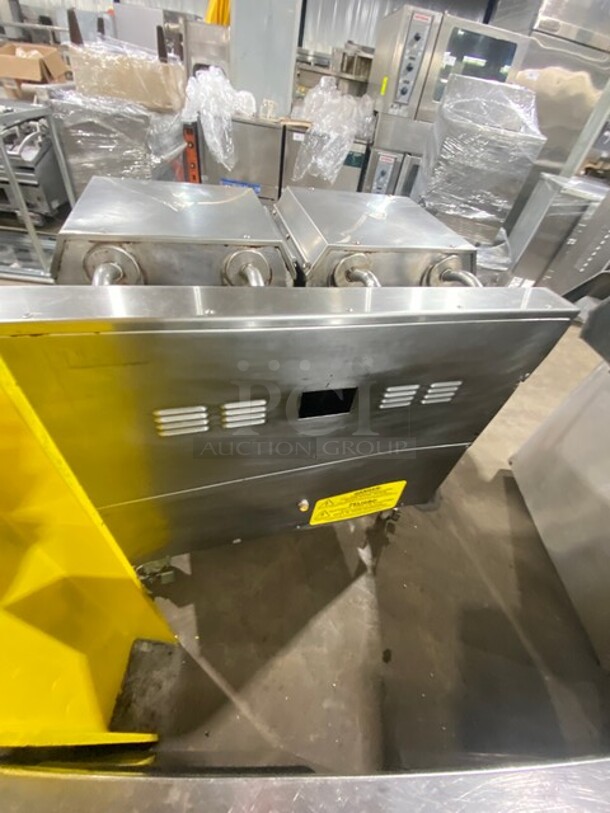 Garland Commercial Electric Powered Dual Sided Press Griddle! All Stainless Steel! On Casters! - Image 4 of 9