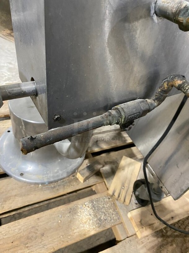 Groen Commercial Natural Gas Powered Soup Kettle! All Stainless Steel!  - Image 6 of 6