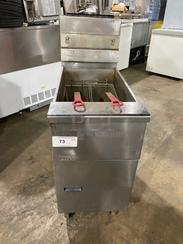 Pitco Commercial Natural Gas Powered Deep Fat Fryer! With Backsplash! With 2 Metal Frying Baskets! All Stainless Steel! On Casters! Model: SG14 SN: G14CA009083