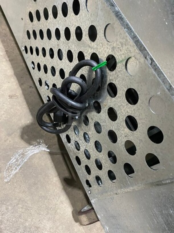 Leader Commercial Refrigerated Pizza Prep Table! With Marble Top! With 2 Door Storage Space Underneath! All Stainless Steel! On Casters! Model: DR48SC SN: PT09S1604 115V 60HZ 1 Phase - Image 10 of 10