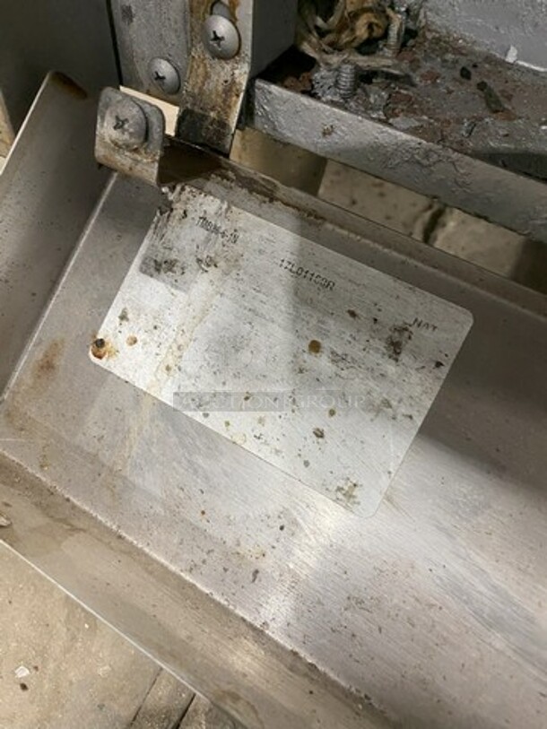 Nice! 2016 Therma Tek Natural Gas Powered 6 Burner Range! With Full Size Oven Underneath! With Raised Back Splash! Model TMD36-6-1N! On Commercial Casters! Working When Removed!  - Image 8 of 9