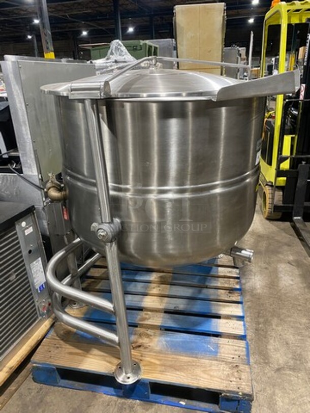 NICE! 2012 Cleveland Commercial 100 Gallon Tilting Soup Kettle! All Stainless Steel! Model: KDL100T SN: 120323052568 - Image 2 of 9