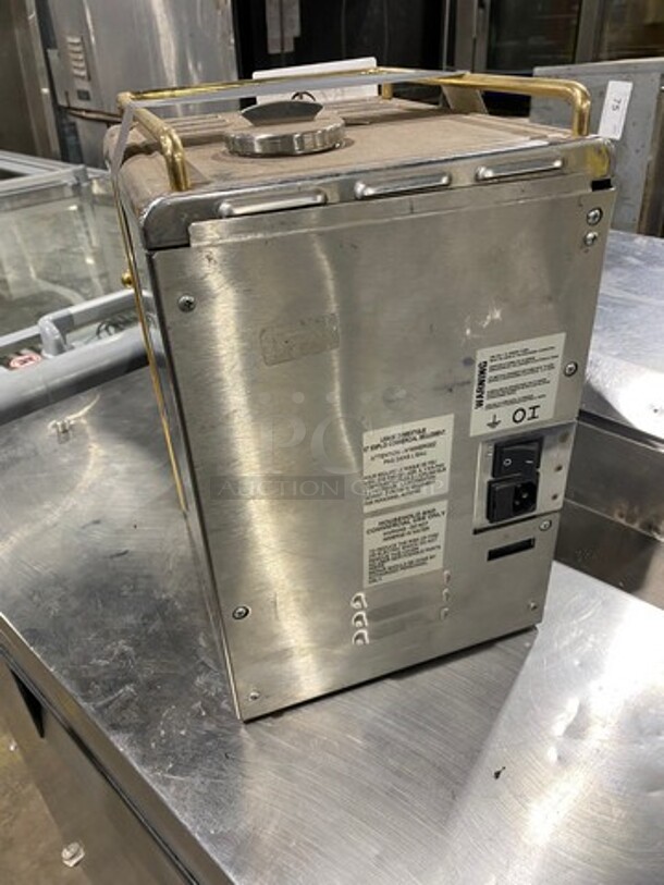 Lavazza Commercial Countertop Single Group Espresso Machine! Stainless Steel Body! Model: ESPRESSOPOINTMATINEE SN: 039889 120V - Image 4 of 9