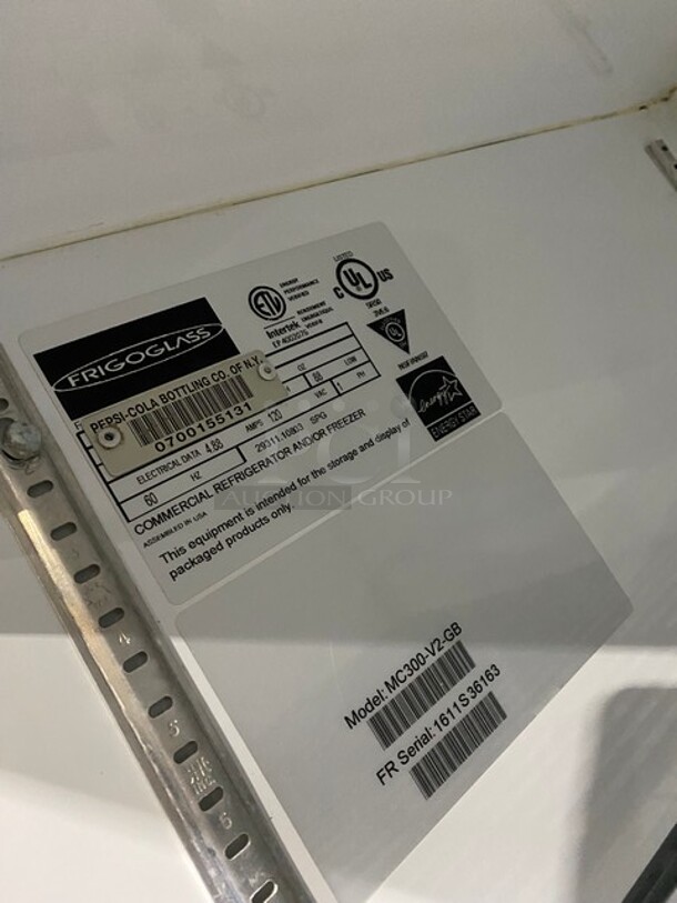 Frigoglass Commercial Single Door Reach In Cooler Merchandiser! With View Through Door! Poly Coated Racks! Model: MC300V2GB SN: 1611S36163! 120V 60HZ 1 Phase! - Image 7 of 8