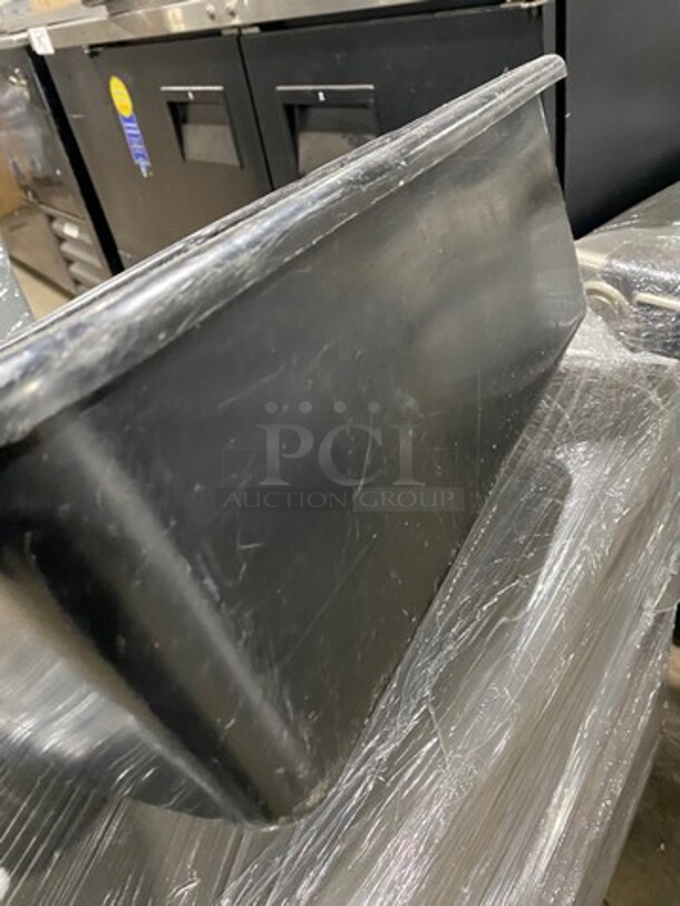 Qualite Black Poly Bus Bin! - Image 2 of 5