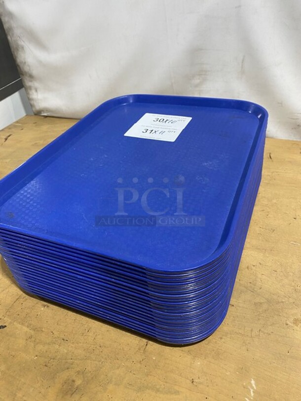 Cambro Blue Rectangular Fast-Food/Cafeteria Serving Trays! Model: 1418FF! 10X Your Bid!  - Image 2 of 7