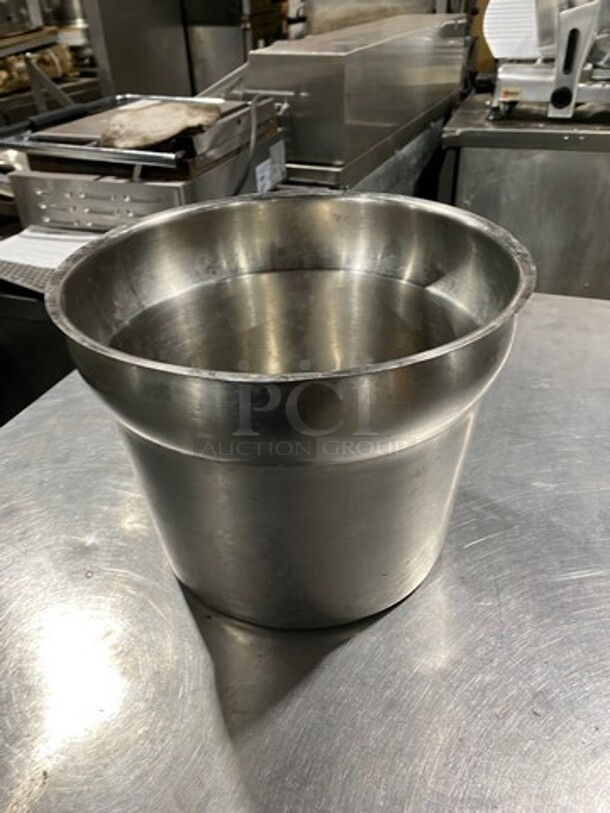 ALL ONE MONEY! Stainless Steel Round Soup Pan Insert! With 3 Lids! - Image 3 of 5