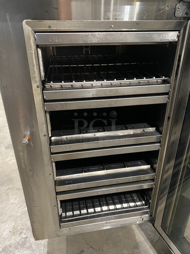 STUNNING! LATE MODEL! 2019 Alto Shaam VMC H4H Stainless Steel Commercial Electric Powered Half-Size Vector H Multi Cook Oven! Featuring Four Cooking Chamber Zones Within One Compact Unit! This Extremely Versatile Oven Allows You To Cook Four Different Products Simultaneously With No Flavor Transfer!  SN:2525529 208-240V 3PH! Working When Removed! - Image 5 of 9