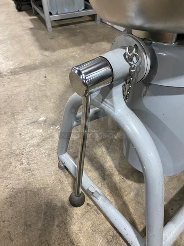 Hobart Commercial Heavy Duty VCM Vertical Cutter/Mixer/Mincer! All Stainless Steel! Model: VCM40 240V 60HZ 3 Phase
 - Image 7 of 9